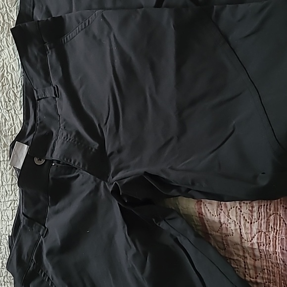 Black pants - Picture 3 of 7